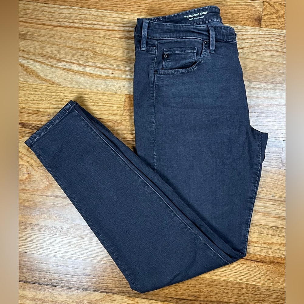 AG ‘The Legging’ Ankle Super Skinny Jeans